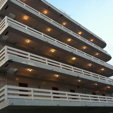Sakol Hotel Накхонратчасима Экстерьер фото